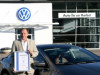 Bez ierunām atņem “Volkswagen” dīlera licenci